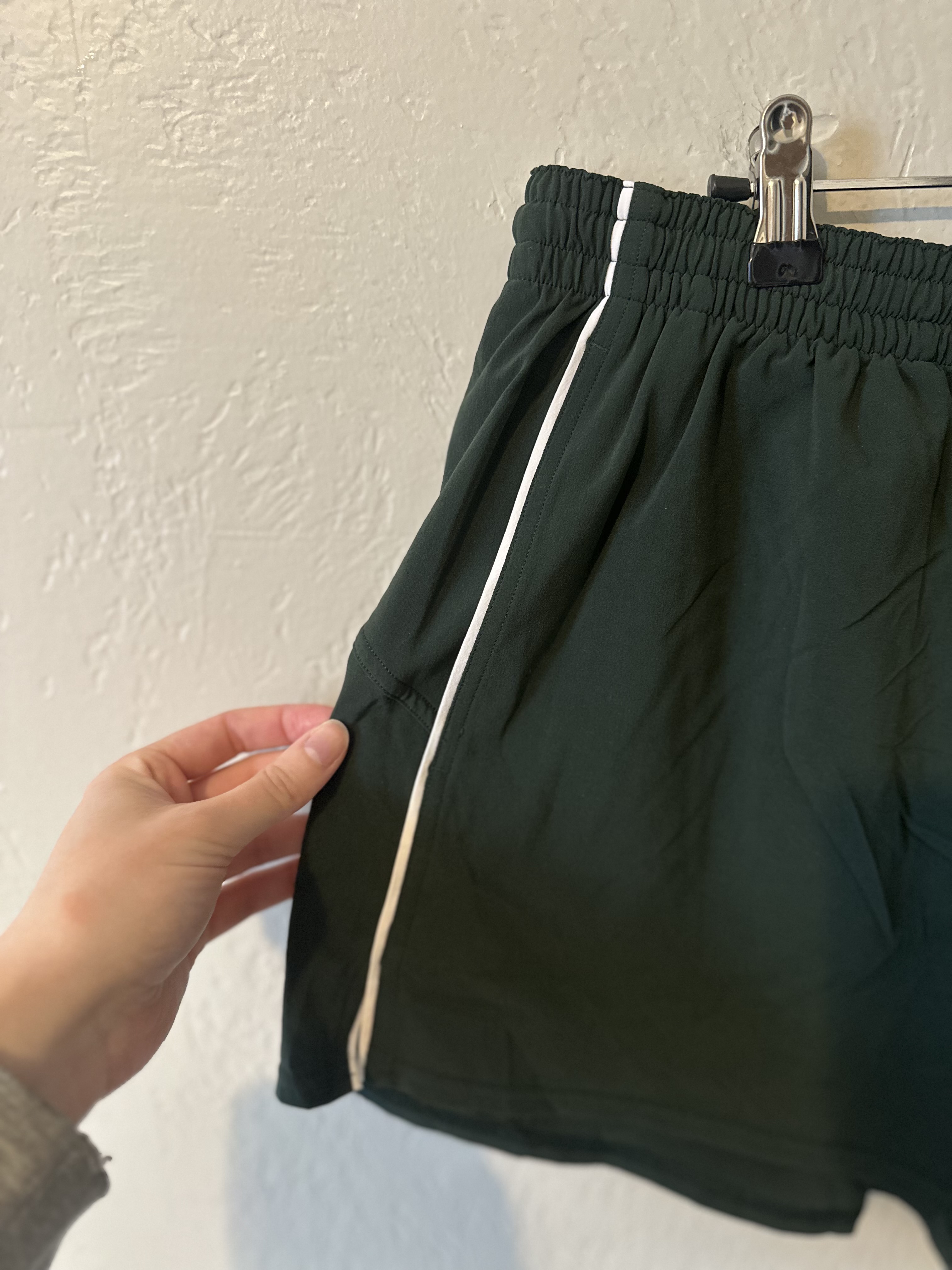 Lululemon Lightweight High-Rise 3” Relaxed Short in Legacy Green thumbnail 5