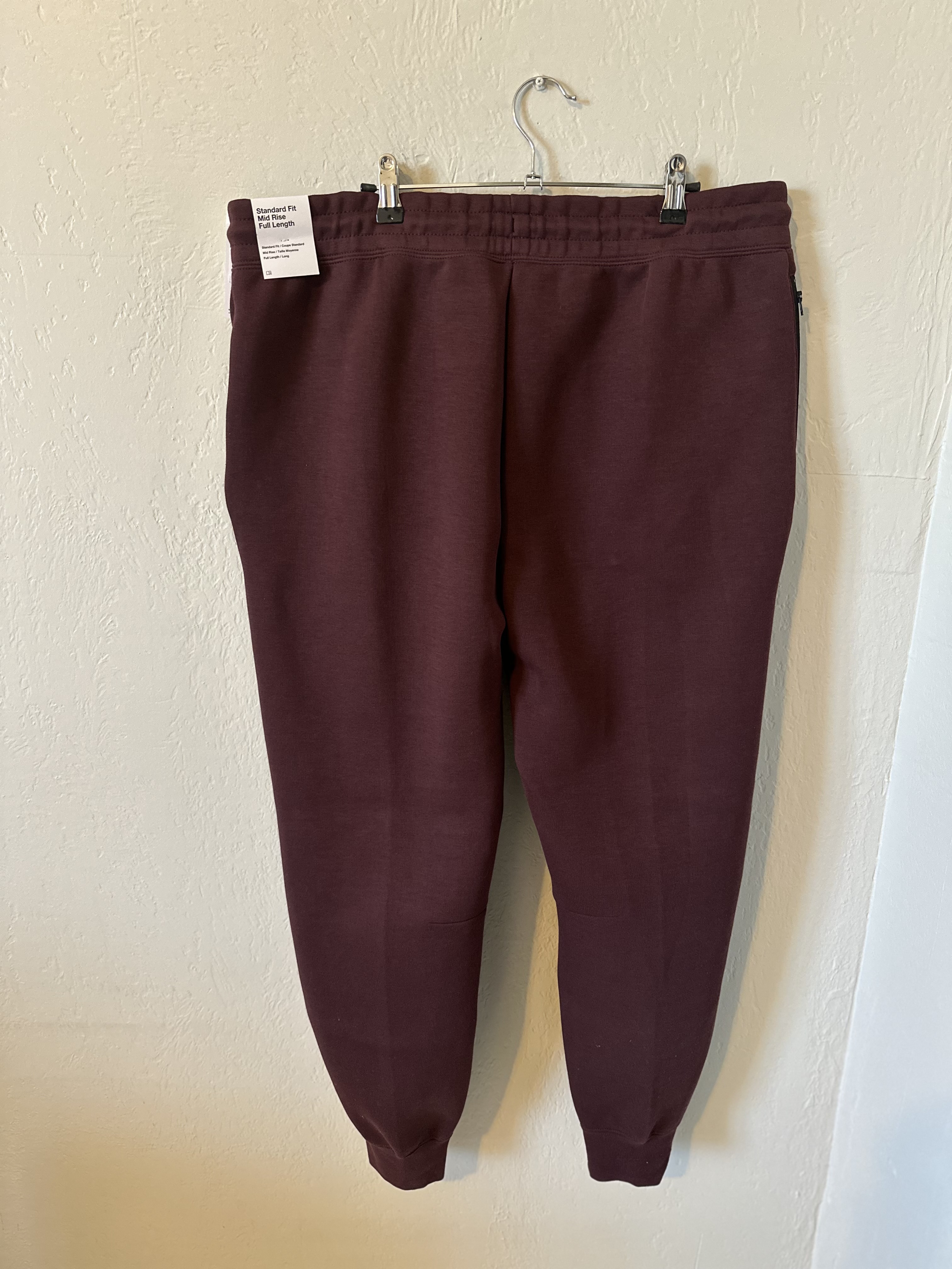 NWT Nike Standard Fit Mid Rise Full Length Jogger thumbnail 8