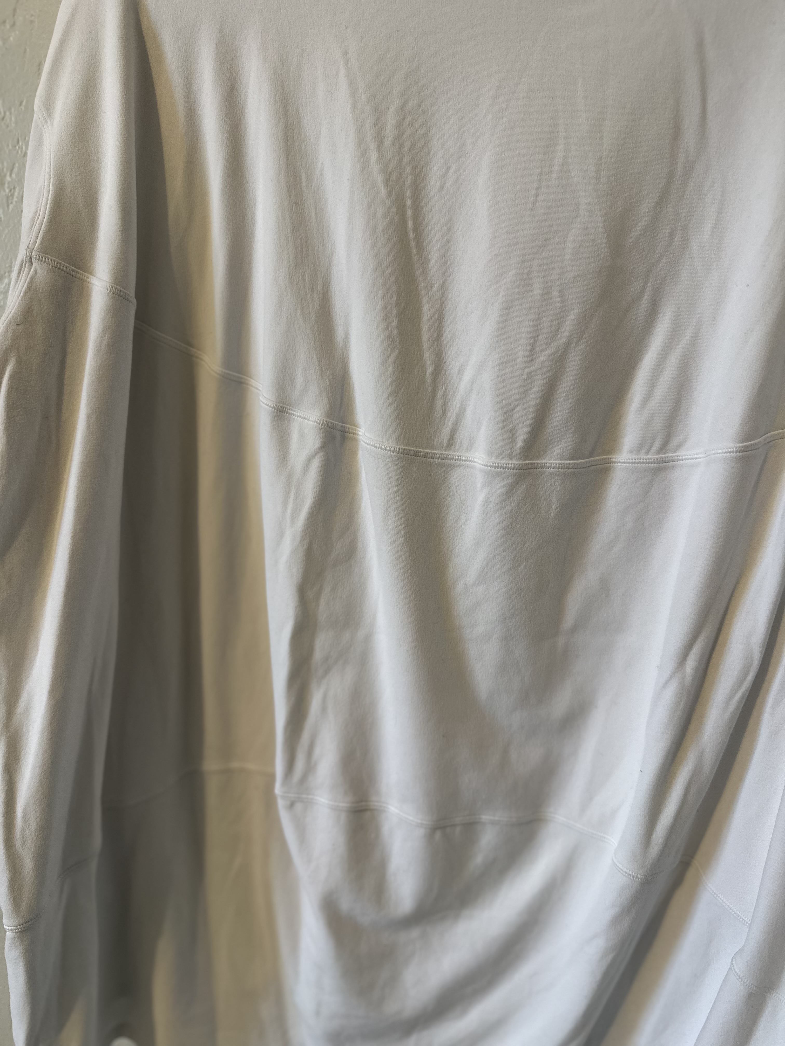 Lululemon Back In Action Long Sleeve thumbnail 6