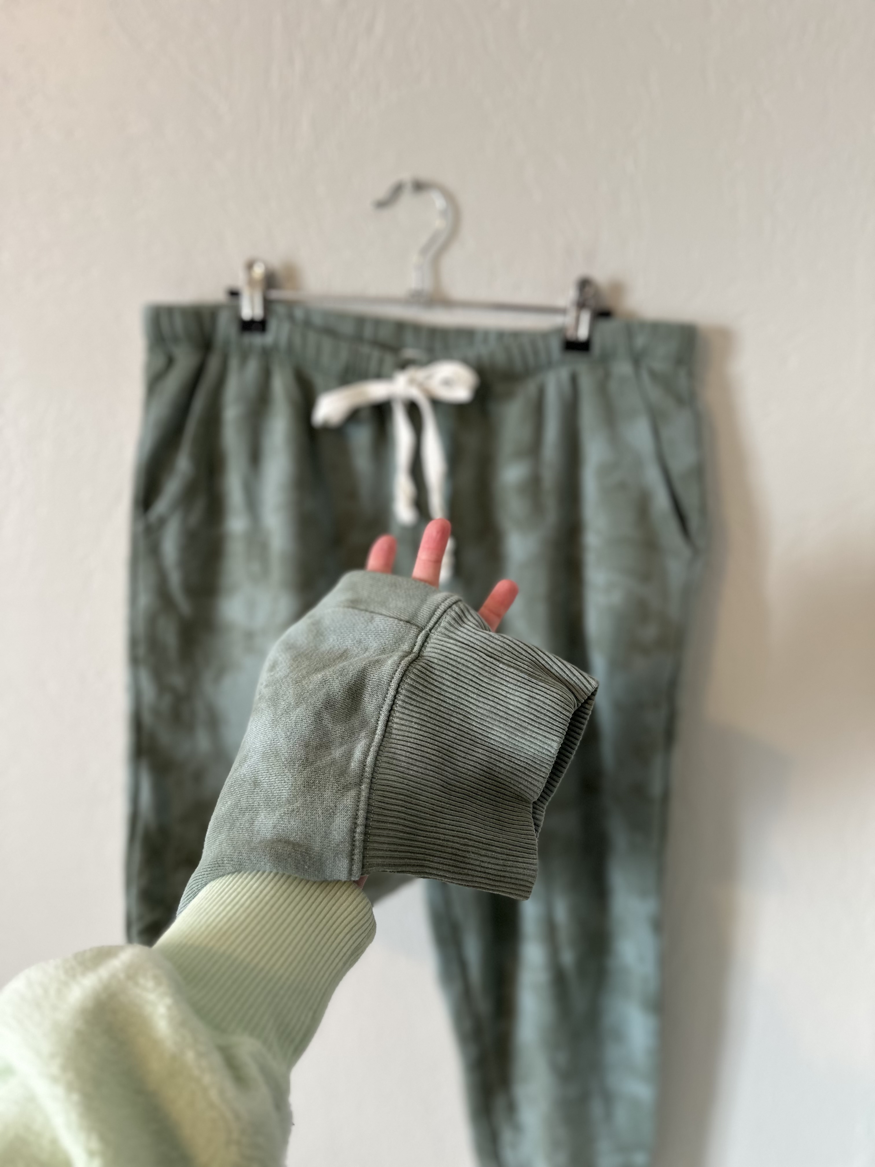 Aerie Tie Dye Joggers thumbnail 4