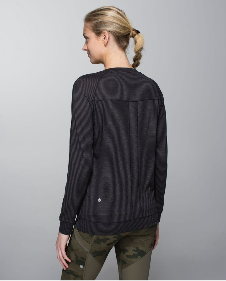 Lululemon Runamuck Long Sleeve Top
