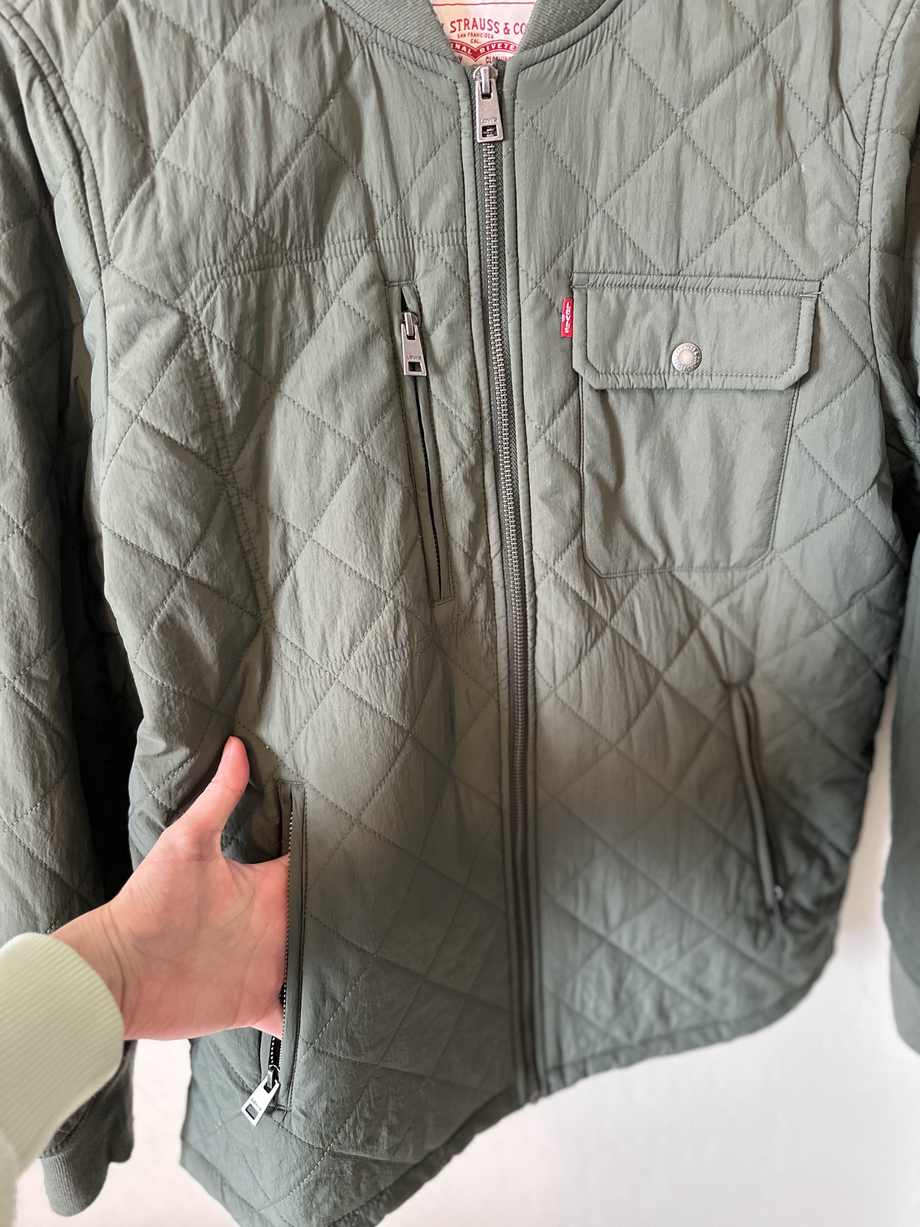 Levi's Quilted Bomber Jacket thumbnail 7