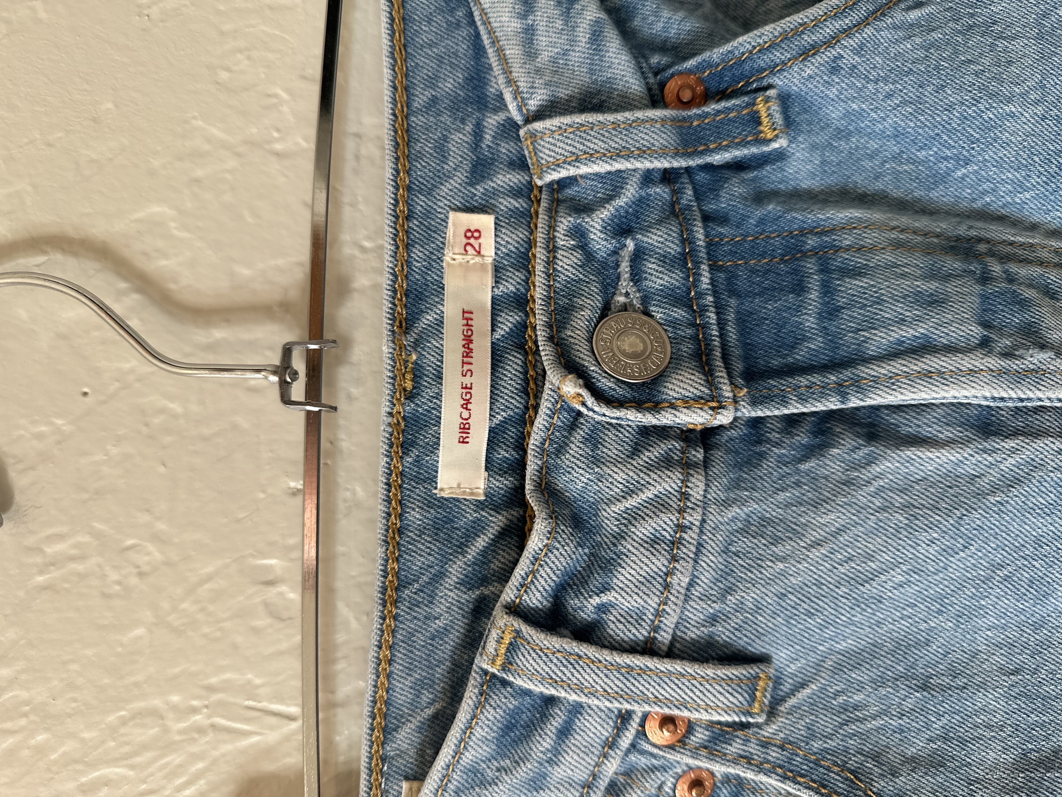 Levi’s Ribcage Straight High-Rise Jeans thumbnail 7