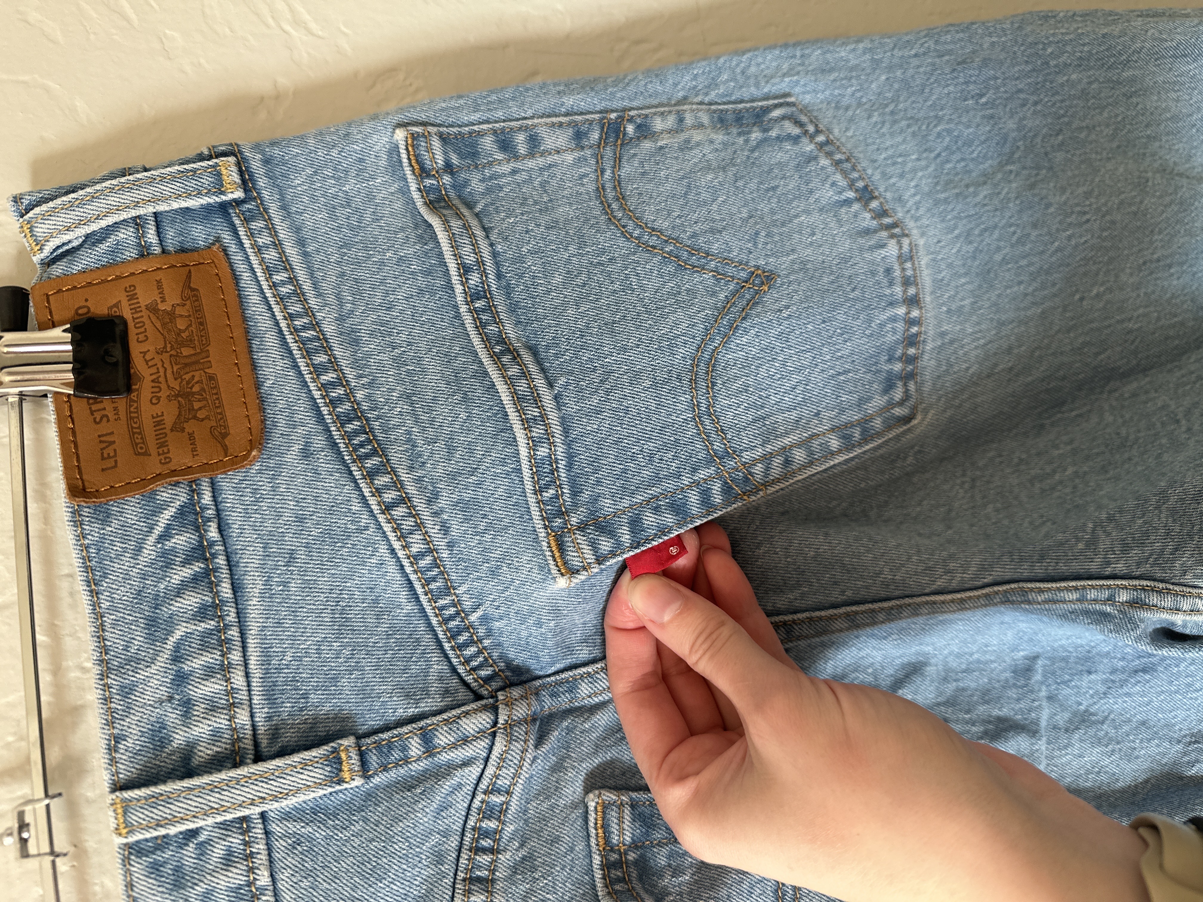 Levi’s Ribcage Straight High-Rise Jeans thumbnail 10