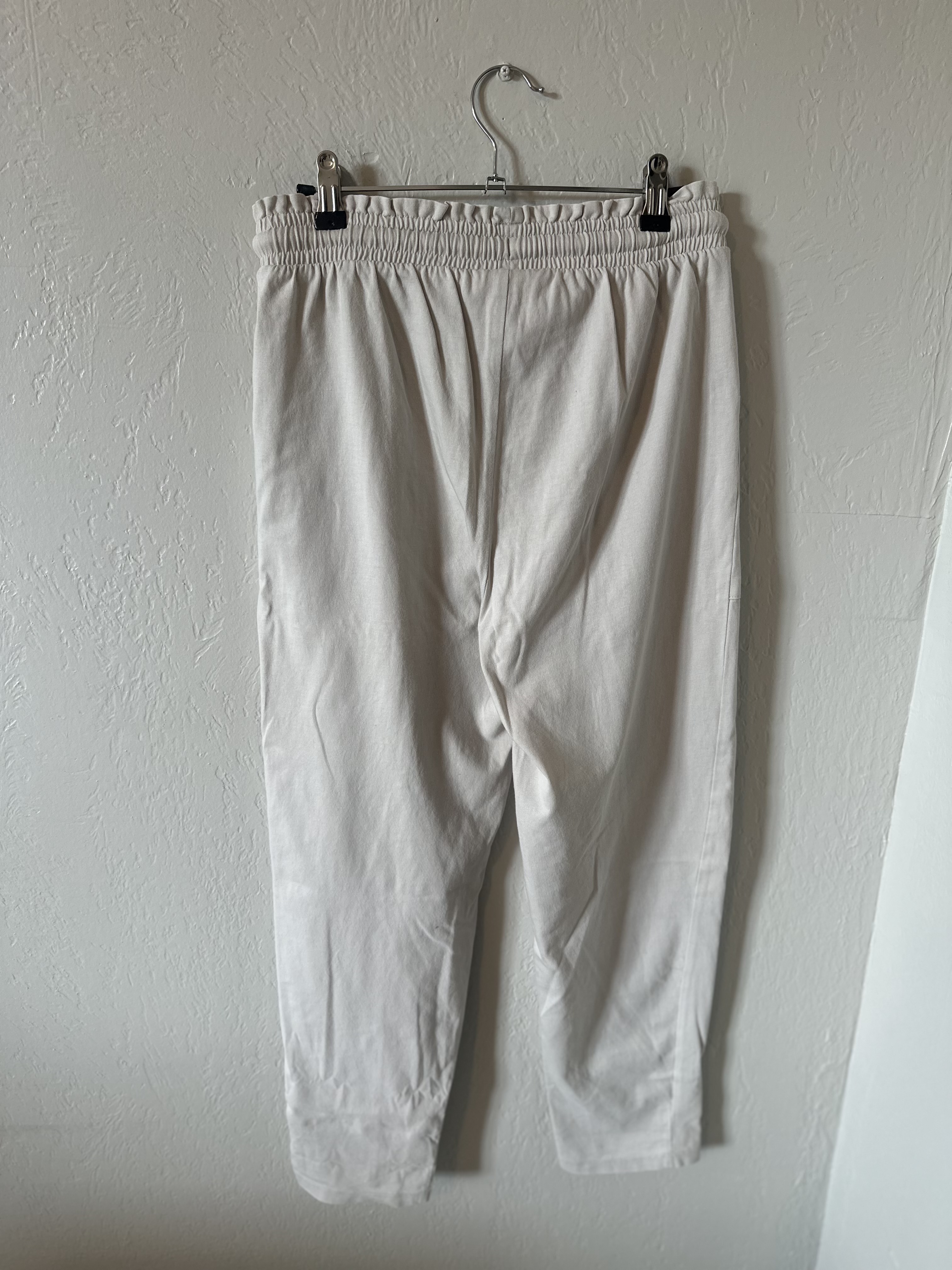 Universal Thread High-Rise Pull On Tapered Knit Pants thumbnail 7