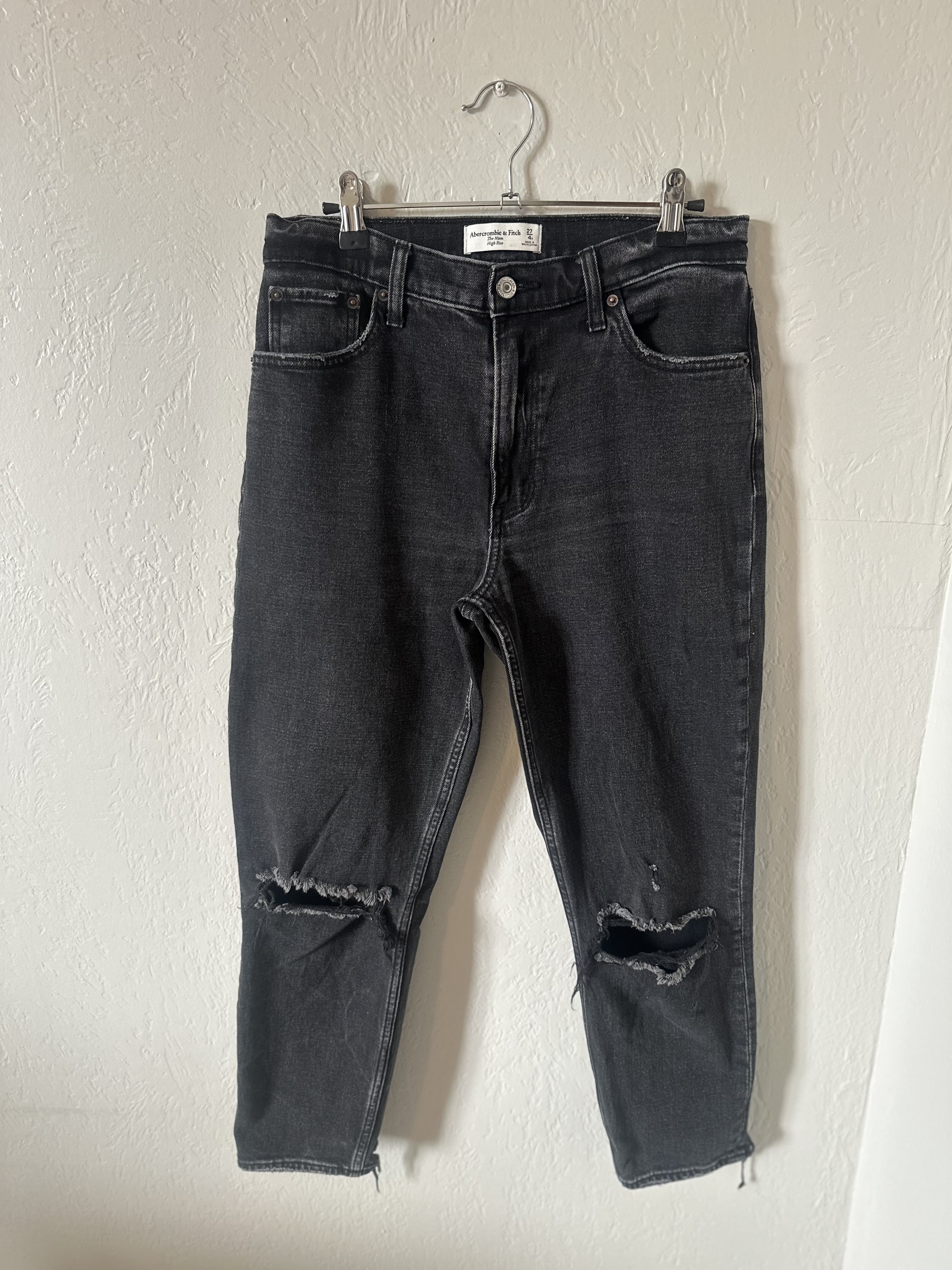 Abercrombie & Fitch "The Mom High Rise"
