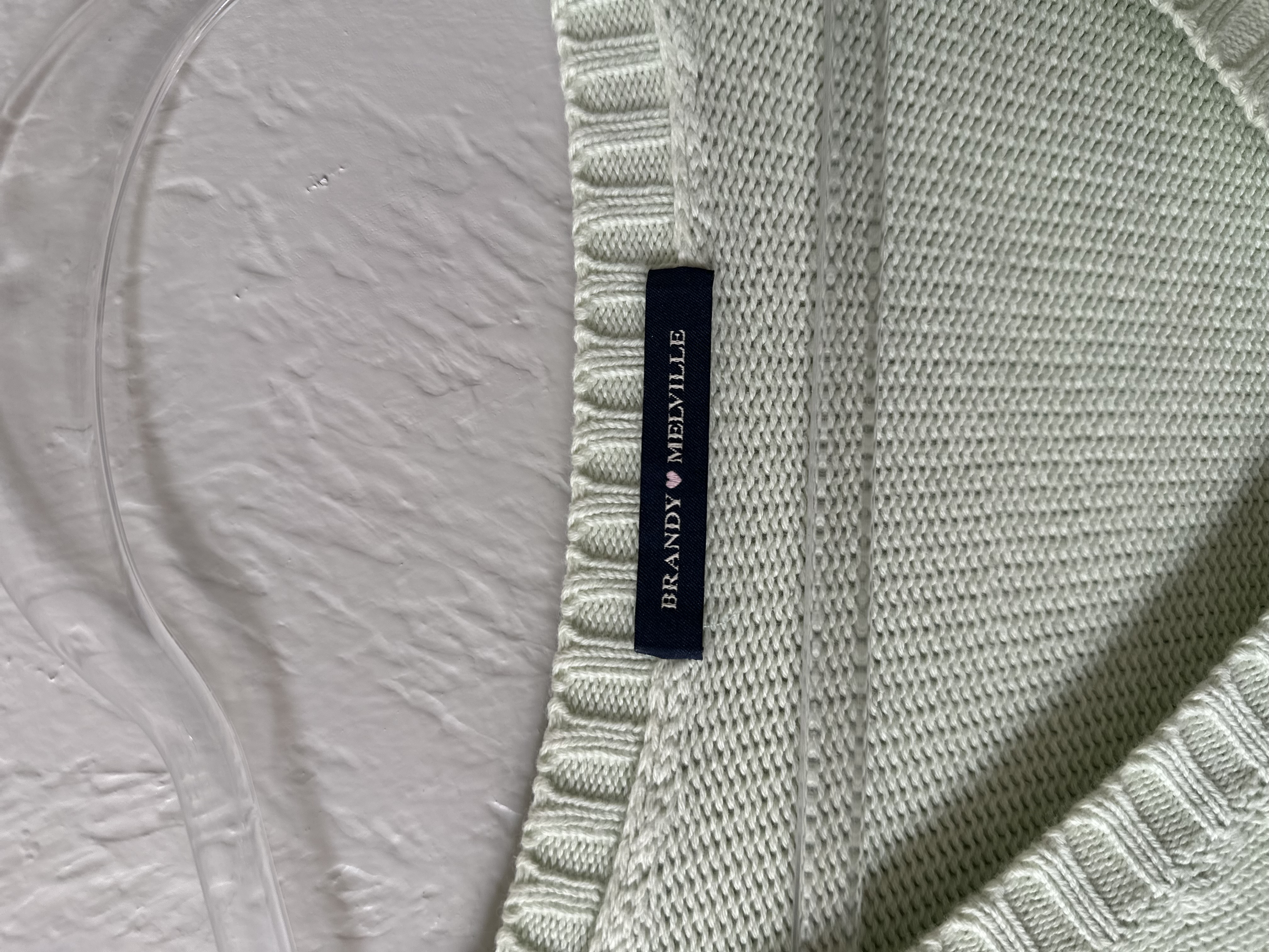 Brandy Melville Cropped Cardigan thumbnail 3