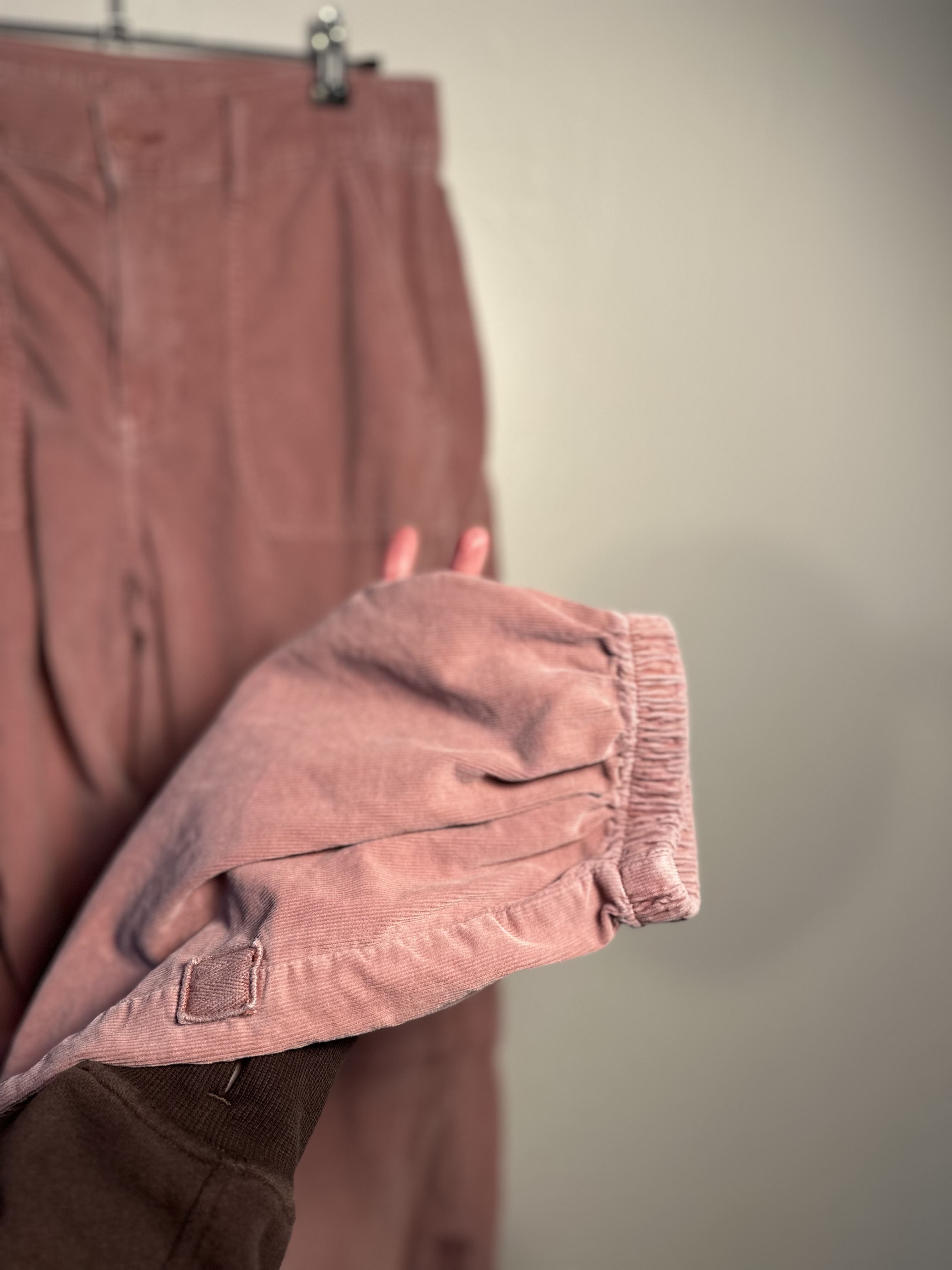 American Eagle Cargo Joggers  thumbnail 4