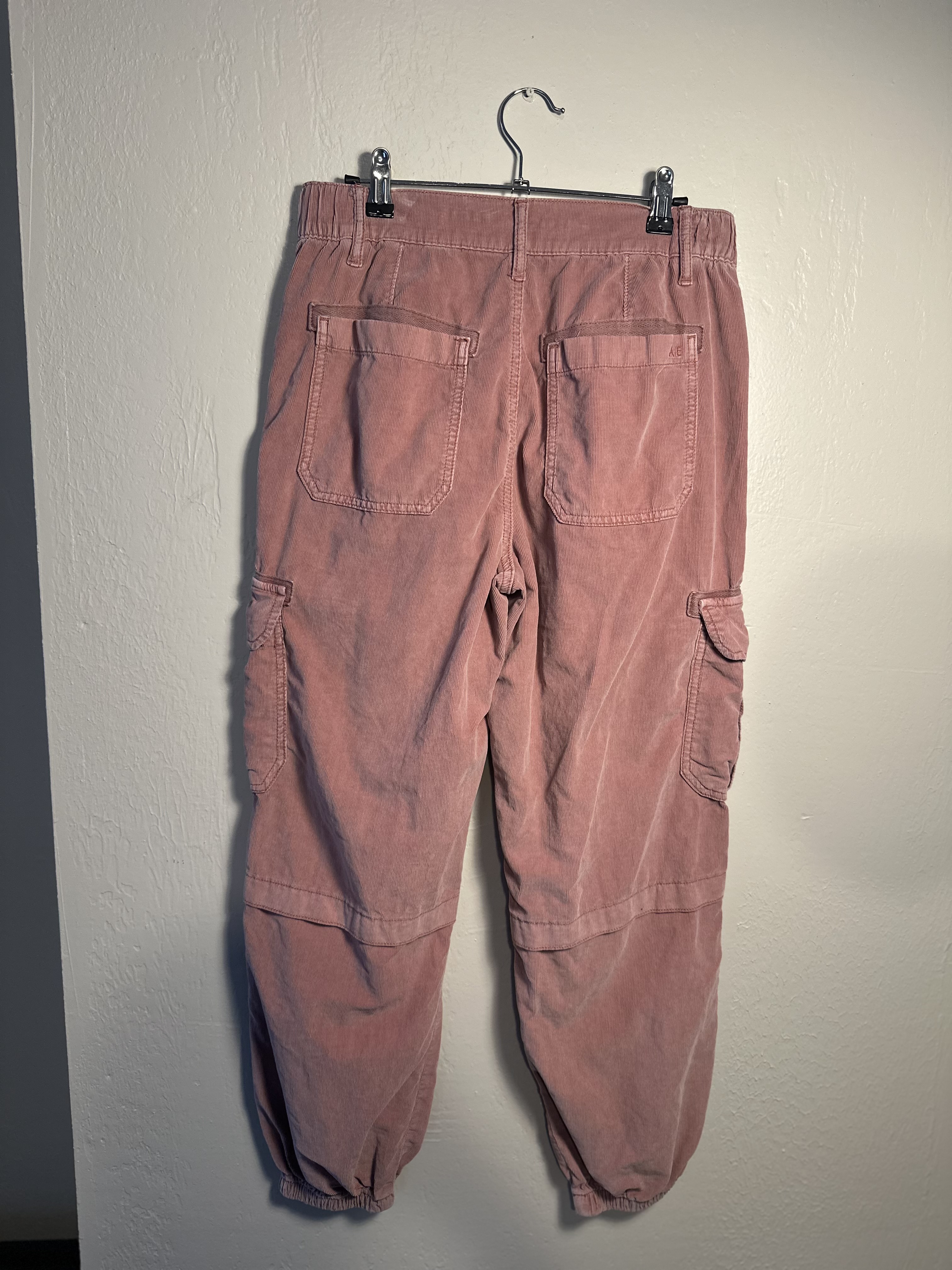 American Eagle Cargo Joggers  thumbnail 6