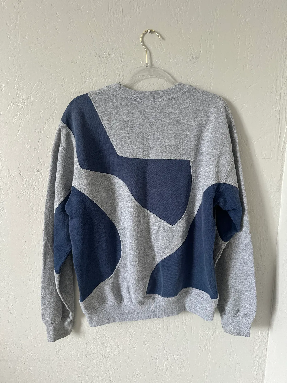 Reebok Vintage Crewneck thumbnail 2