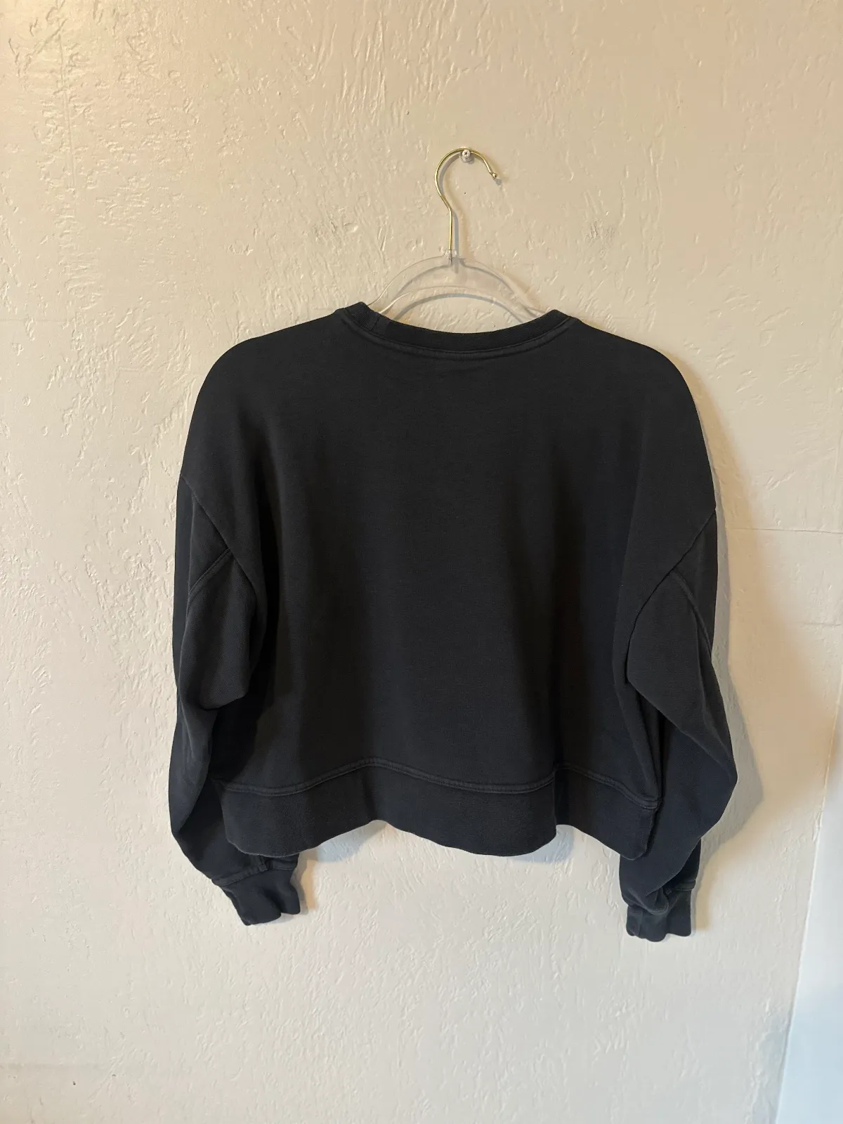 Nike Cropped Crewneck with Embroidered Swoosh in Black  thumbnail 4