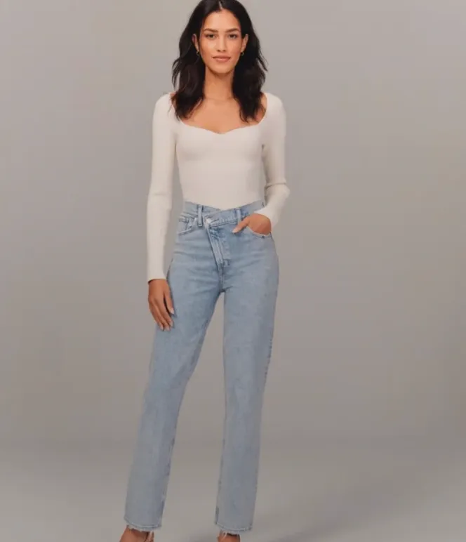 Abercrombie & Fitch "The 90s Straight Ultra High Rise" Jeans with Crossover Waist