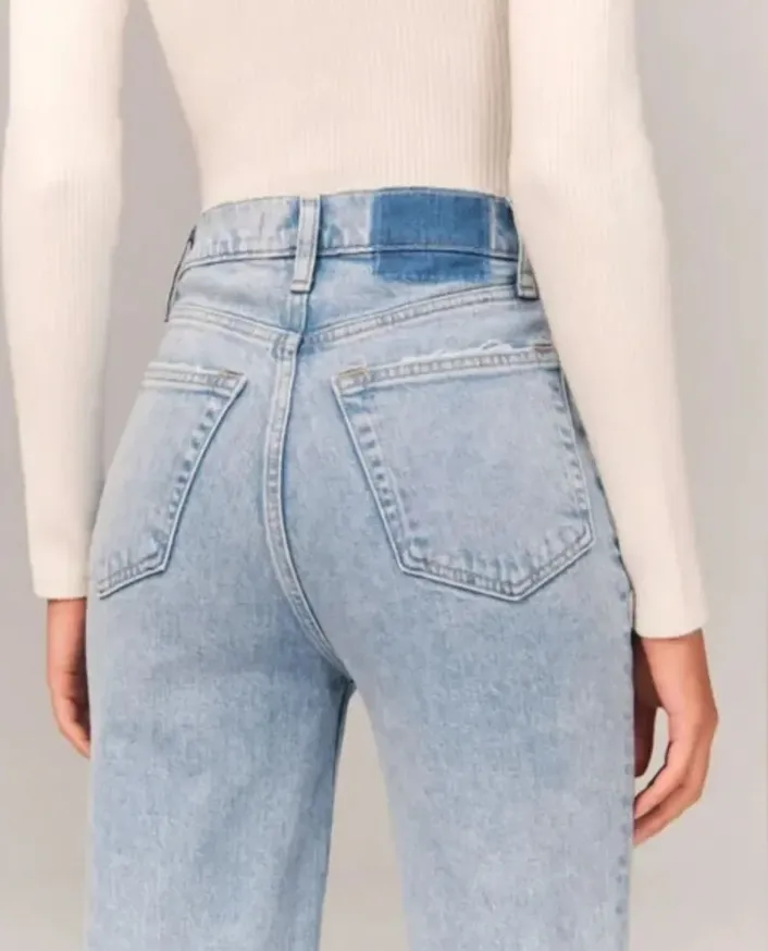 Abercrombie & Fitch "The 90s Straight Ultra High Rise" Jeans with Crossover Waist thumbnail 3