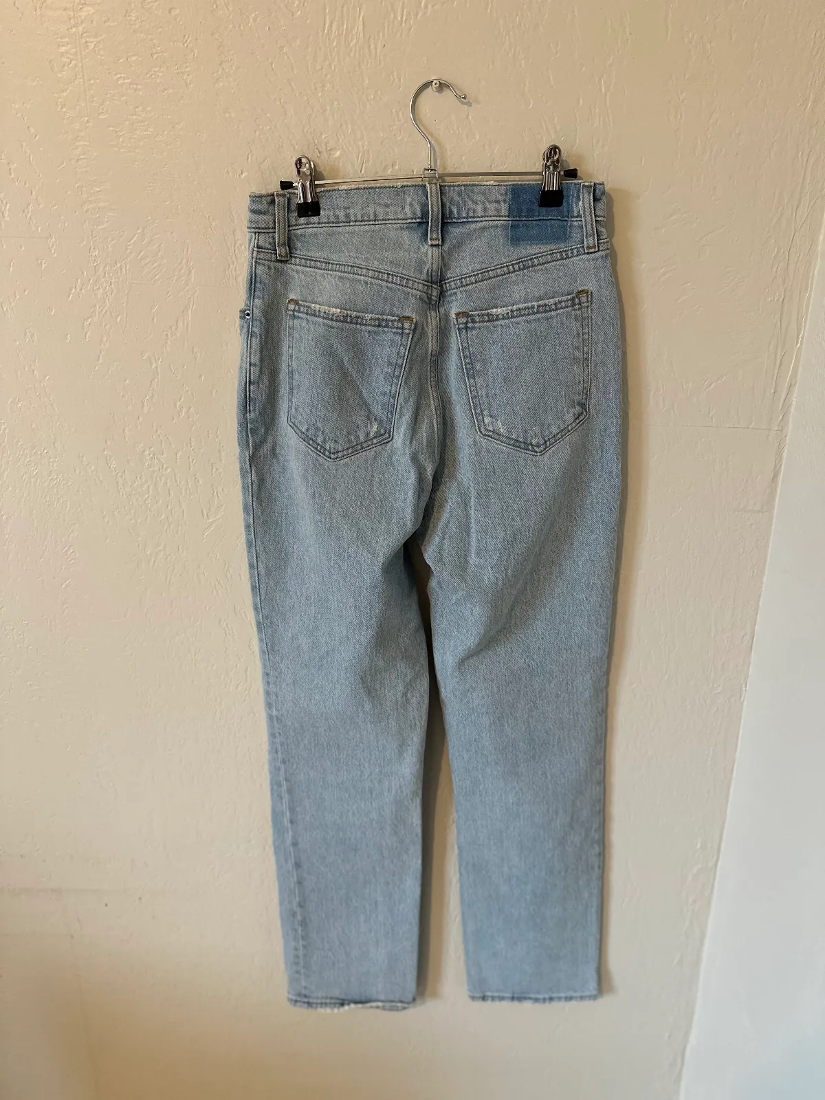 Abercrombie & Fitch "The 90s Straight Ultra High Rise" Jeans with Crossover Waist thumbnail 6