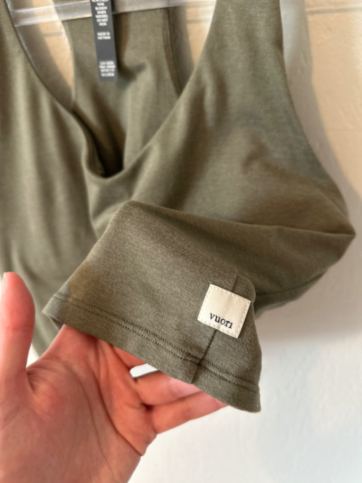 Vuori Halo Performance Crop Tank 2.0 thumbnail 4