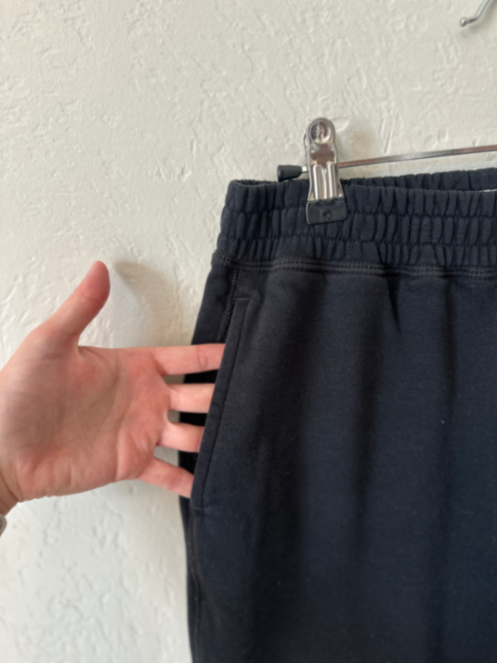Abercrombie & Fitch Joggers  thumbnail 6