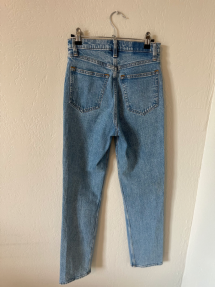 Abercrombie & Fitch "The 90s Straight Ultra High Rise" Jeans  thumbnail 2