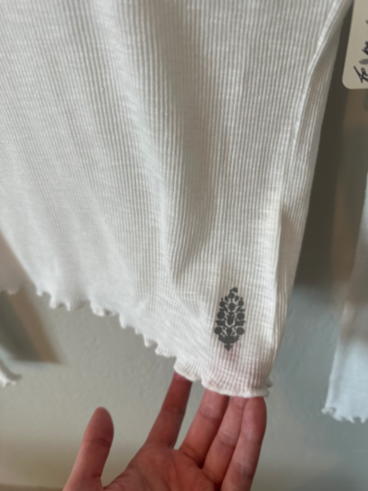 NWT Free People Breathe Easy Layer thumbnail 5