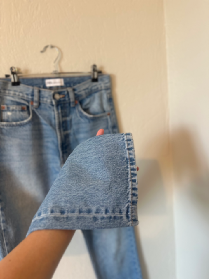 ZARA High-Rise Straight Leg Jeans thumbnail 4